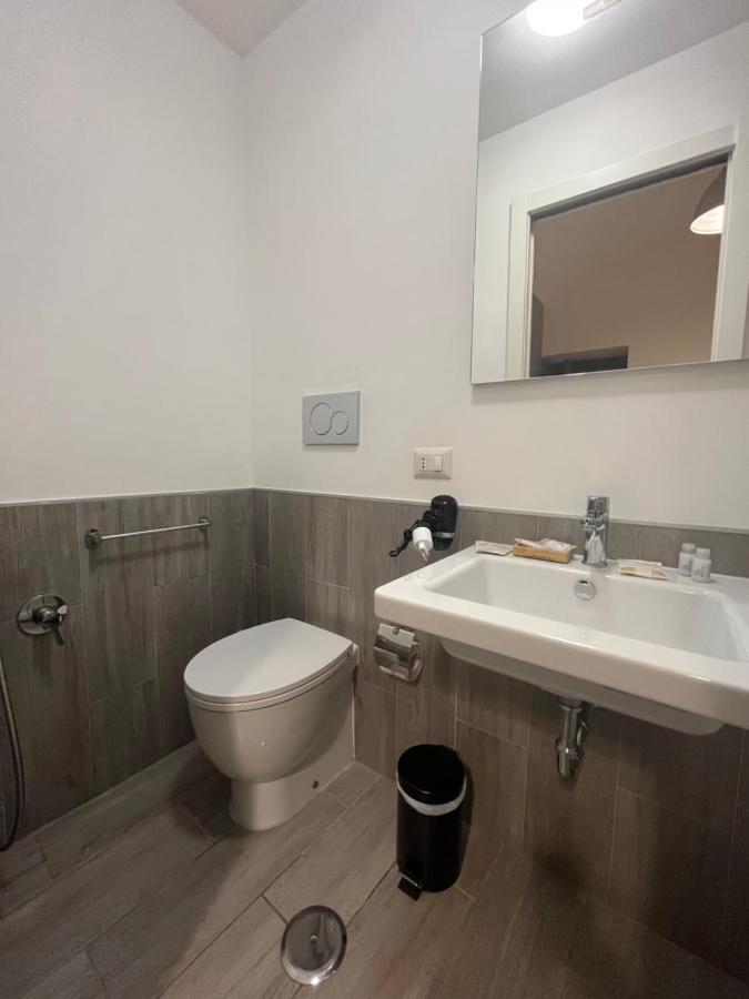 Etruska Porta Pia Guesthouse Róma Kültér fotó