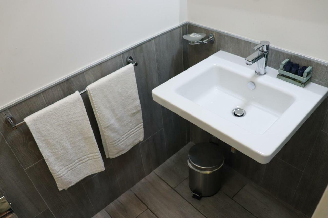 Etruska Porta Pia Guesthouse Róma Kültér fotó